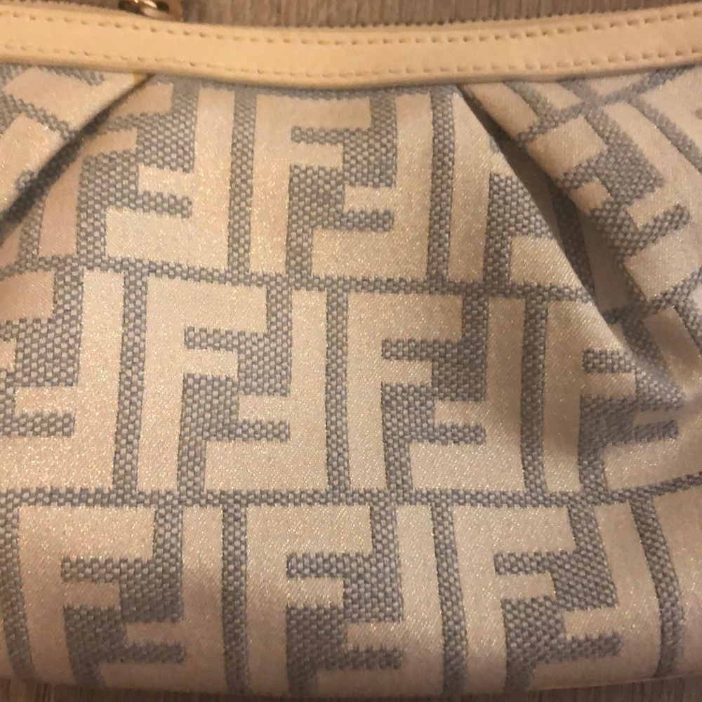 Sparkly Fendi handbag  💎💎💎 - Picture 5 of 5